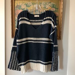 Elan Cotton Sweater. Size M